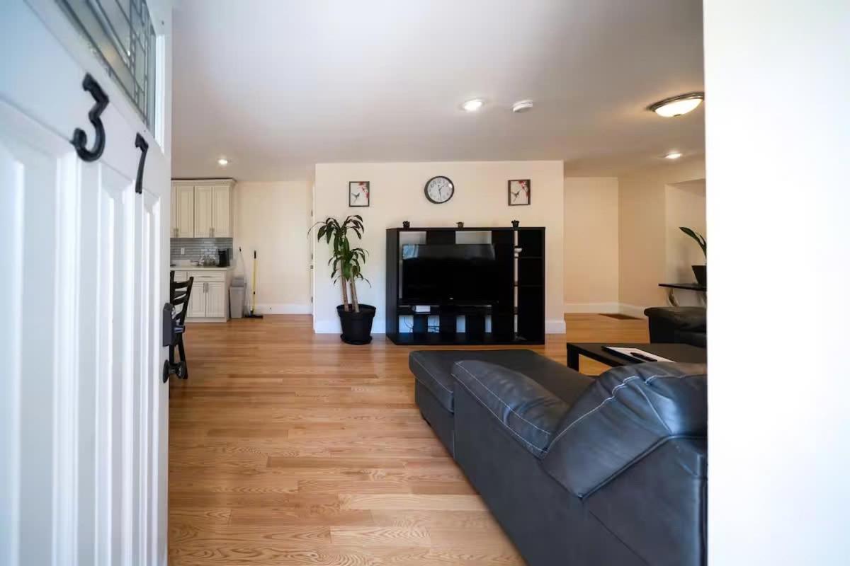 37 - 3Br Quincy - Cozy Townhouse Near Blue Hills Apartment Exterior foto